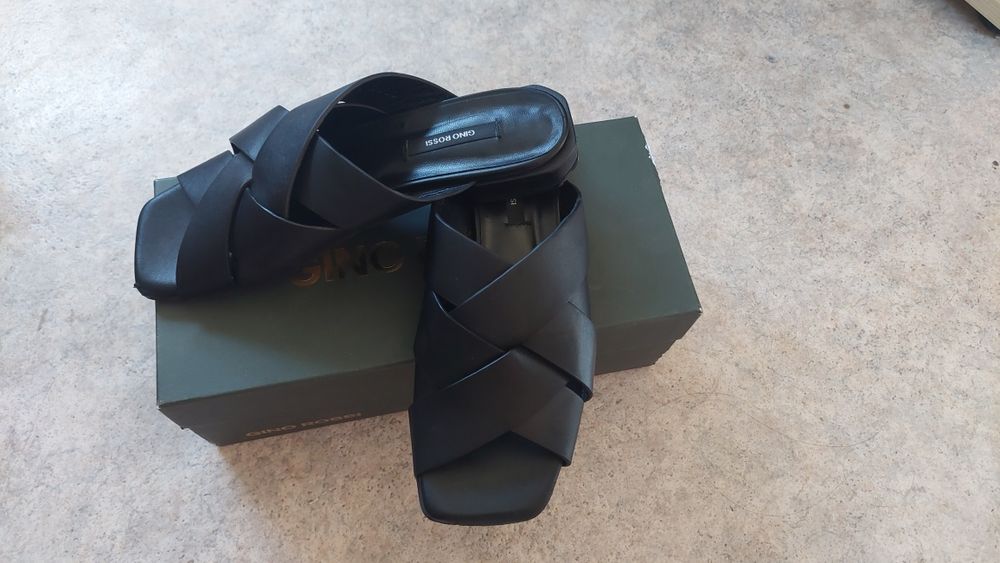 Ддамски сандали от естествена кожа