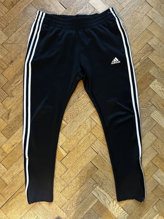 Adidas оригинален анцуг