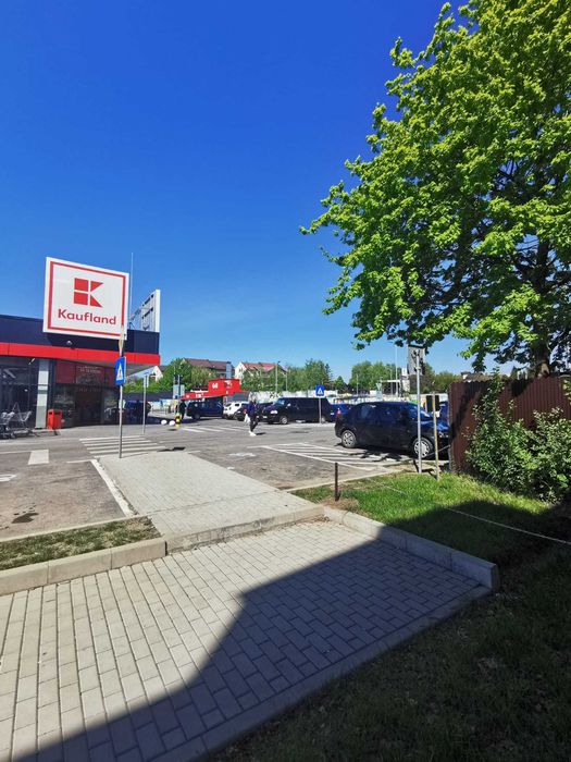 Teren de inchiriat pentru toneta/chiosc/rulota 15mp