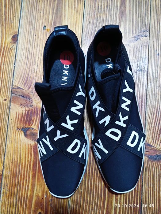 Adidasi DKNY cu platforma dama