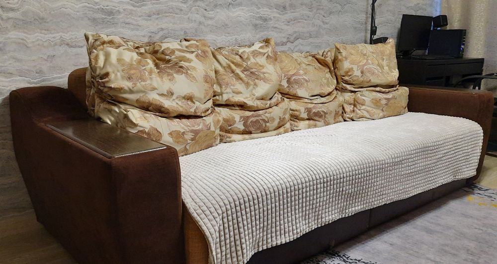 Продам диван раскладной