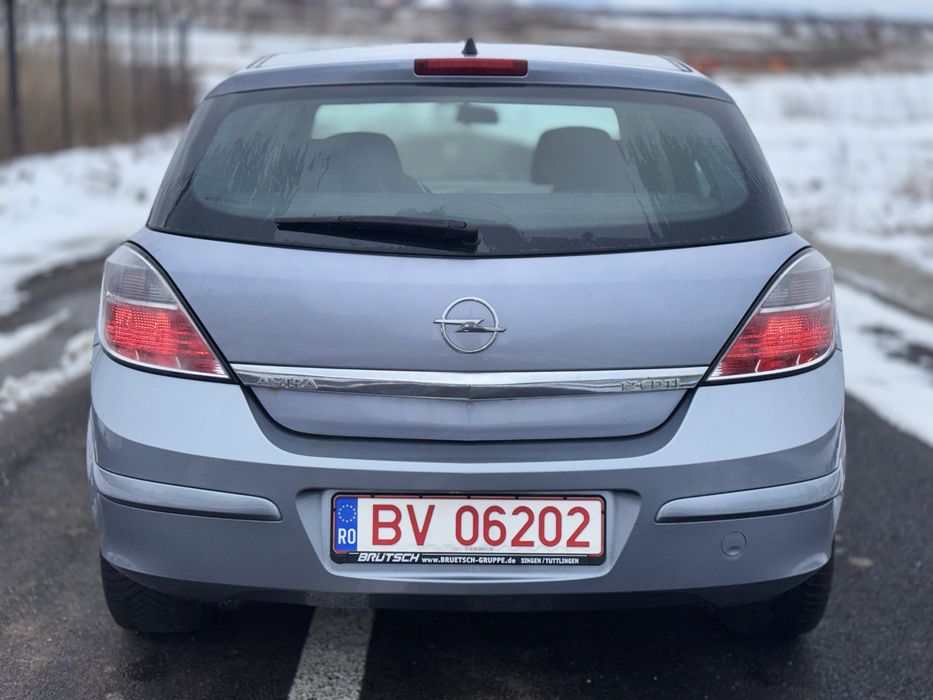 Opel Astra H - 1.7 CDTI