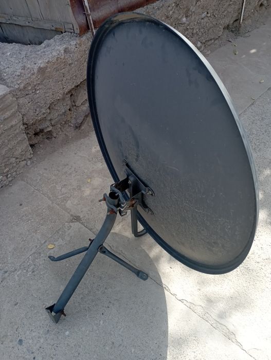 Спутниковая антенна тарелка