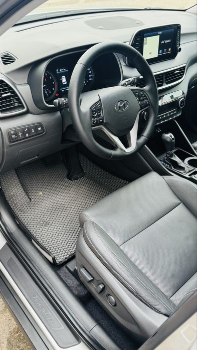 Продам Tucson 2020 года