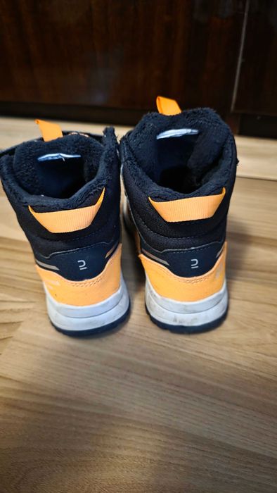 Детски боти за момче