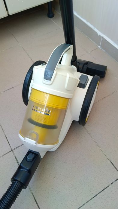 Пылесос Karcher VC 3 premium