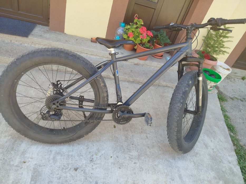Bicicletă cu roti mari,firma carpat.