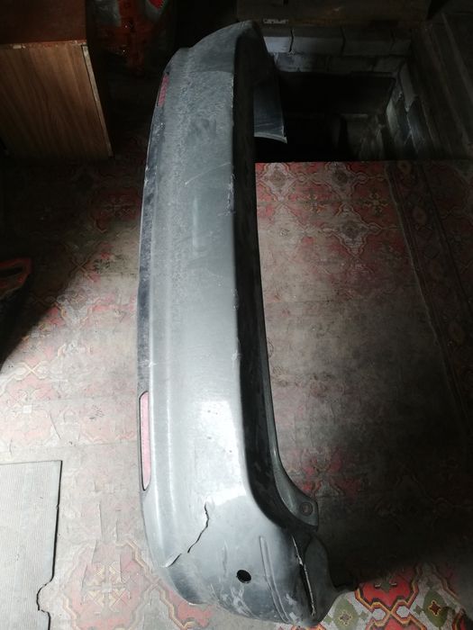 Задний бампер Toyota Harrier