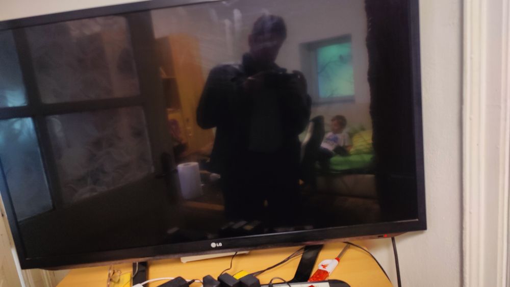 Televizor LG 47 Țoli sau 120cm