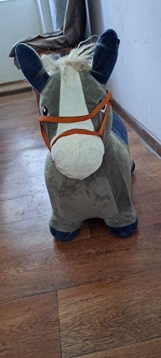 Игрушку прыгунь продам 5000 тг