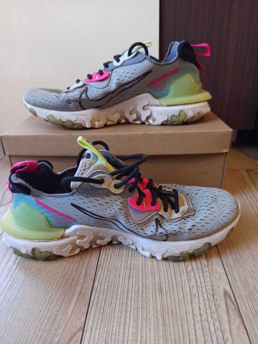 Дамски маратонки NIKE REACT VISION GREY Найк обувки
