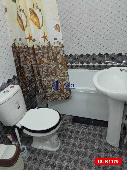 K1178 kogon temir yul vokzal yaqida 1xonalok kvartira sotiladi
