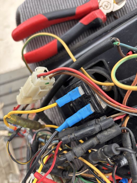 Electrician Ambarcatiuni