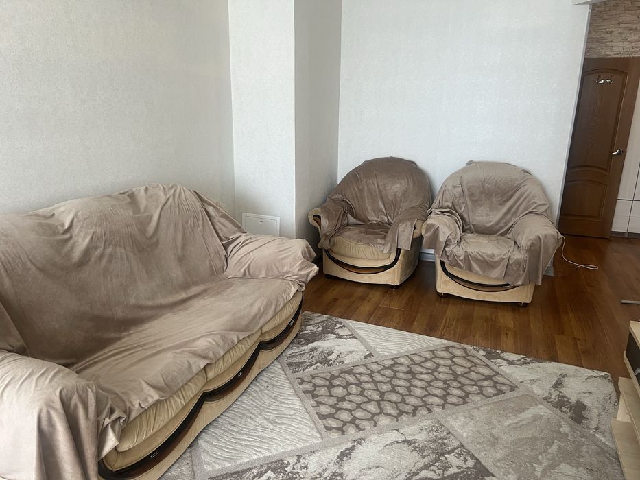 Диван+2 кресло бу диван жайылады