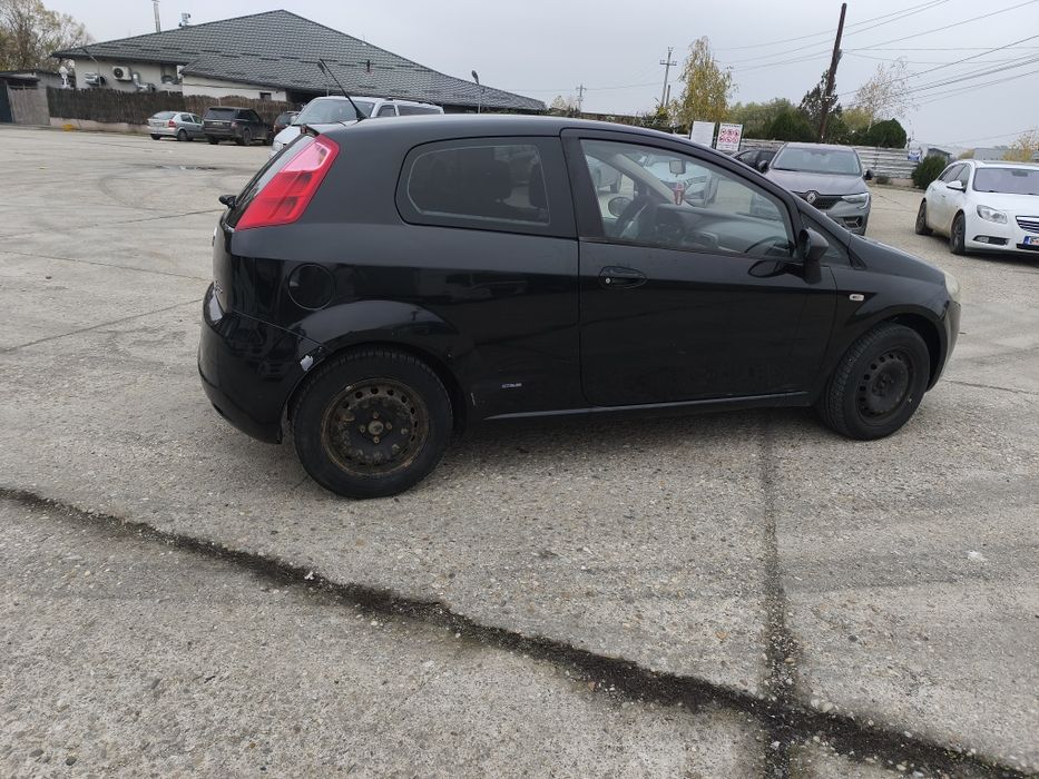 Vând Fiat Punto 1.2 benzina și gpl an 2008