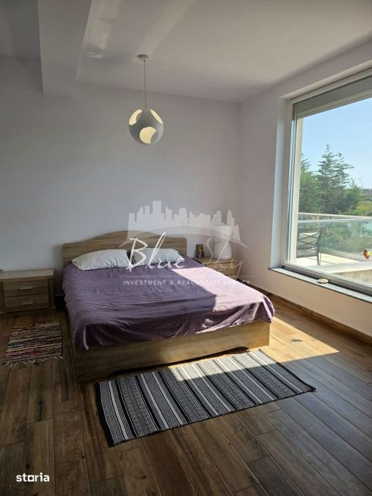 Apartament exclusivist in vila cu vedere frontala la lac si ponton