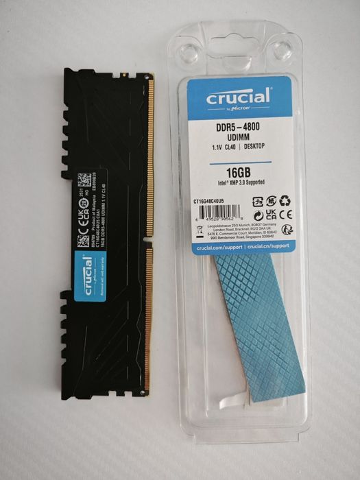 16GB Crucial DDR5 4800