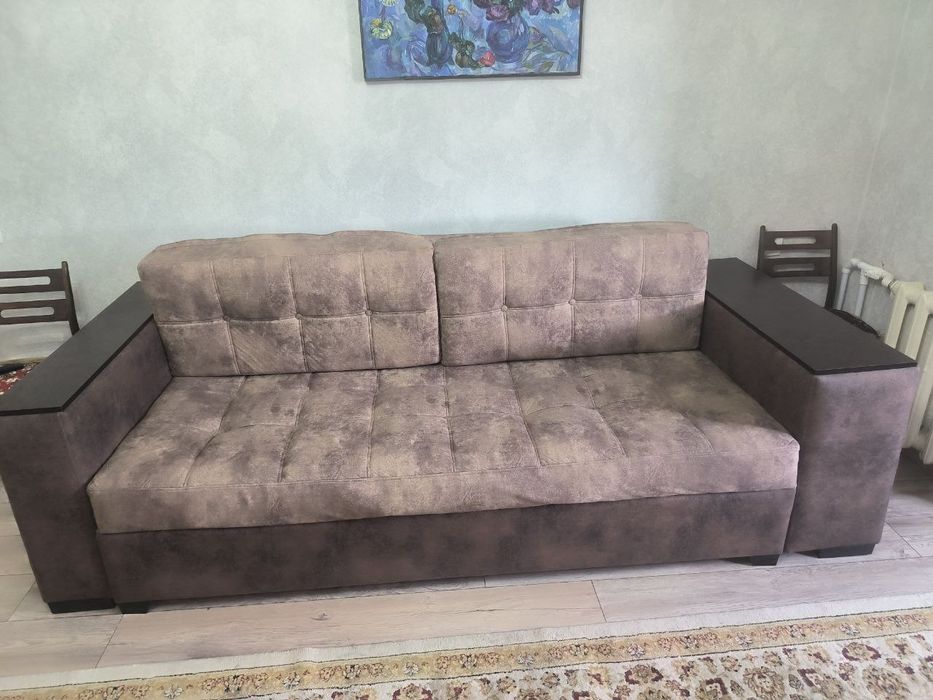Диван раскладной сделан на заказ