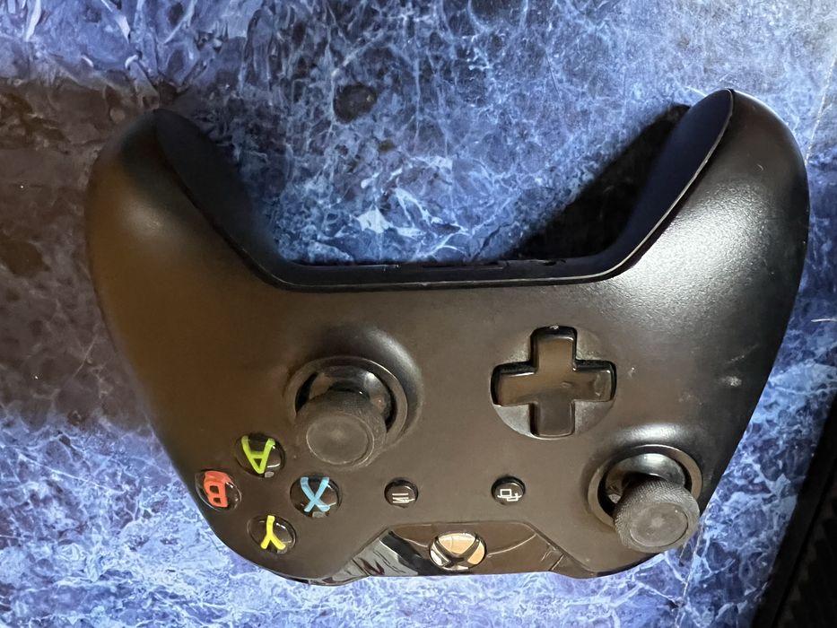 Vand Xbox One 1 Tb. , cu Kinect