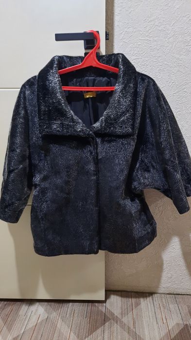 Полушубок. Меховая накидка