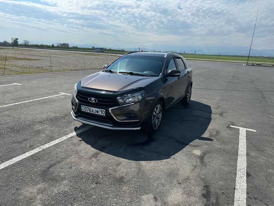 Веста св кросс 2019