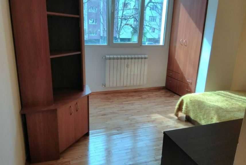 Дава се под наем Тристаен апартамент в Бургас, Славейков - 80 кв.м за 200 € - Снимка #10