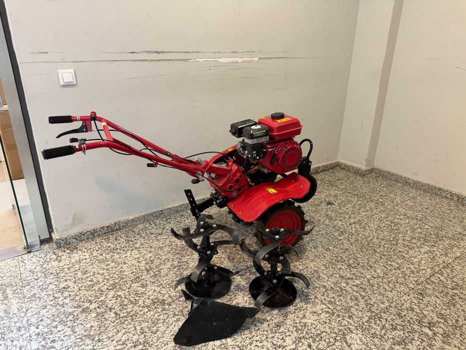 076915	Мотофреза бензинова 5.2kW (7.0hp) 1200mm 2+1 ск. RD-WT15