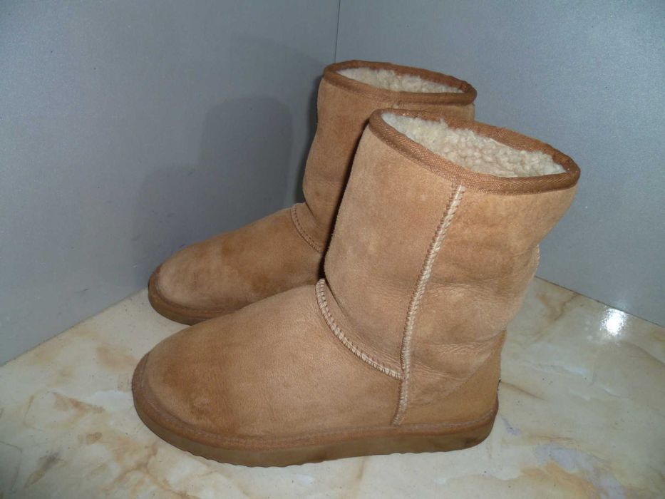 UGG оригинални ботуши №37