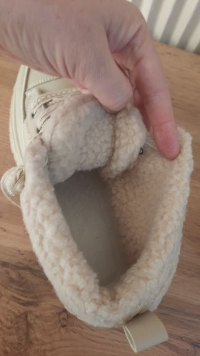 Зимняя обувь женская