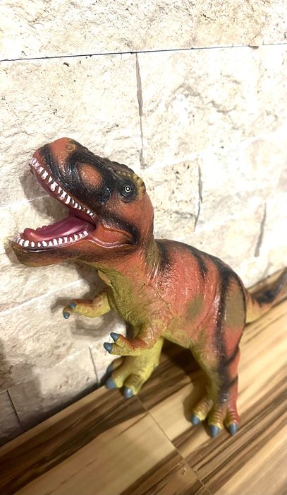 Dinozaur T-Rex mare 32Lx31hx17l