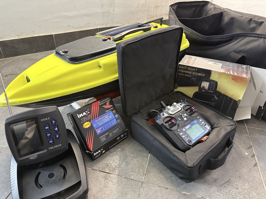 Navomodel Plantat - Dotat cu Acumulator 4 S și Sonar LUCKY