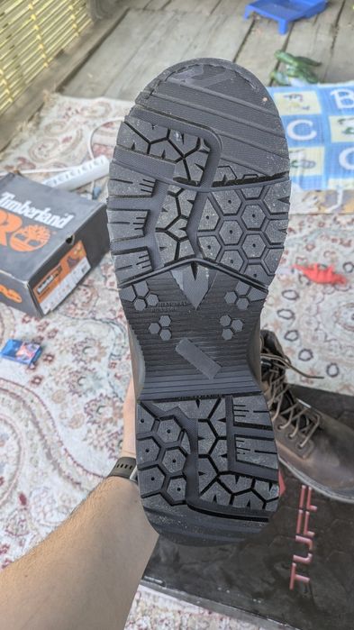 TUFFKING safety boots