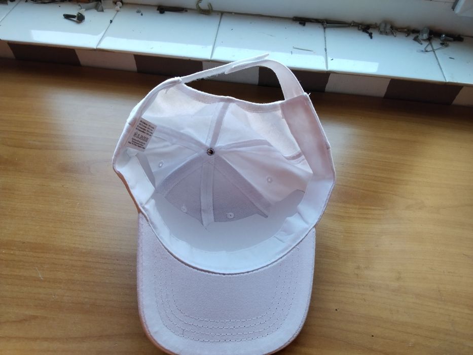 чисто нова детска шапка за лятото-чисто нова