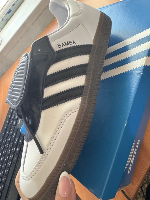 Продам кросовки Адилас Самба
