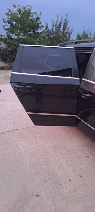 Vând ușă dreapta spate Vw Passat break cod culoare LC9X in stare perfecta fara rugina