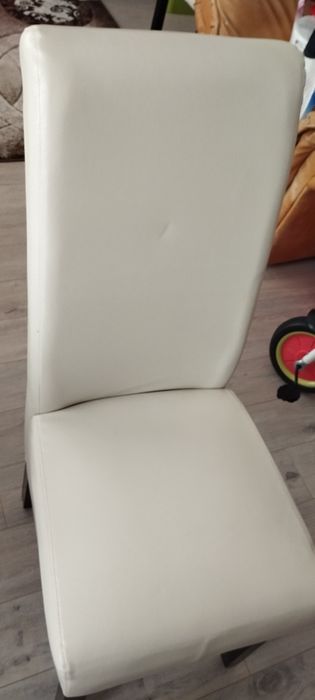 Set de doua scaune pentru sufragerie