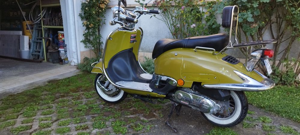 Znen Cruiser 50cc 4T Жабока на жена ми