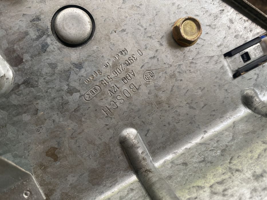 Моторче задна чистачка за мицубиши  спейс стар