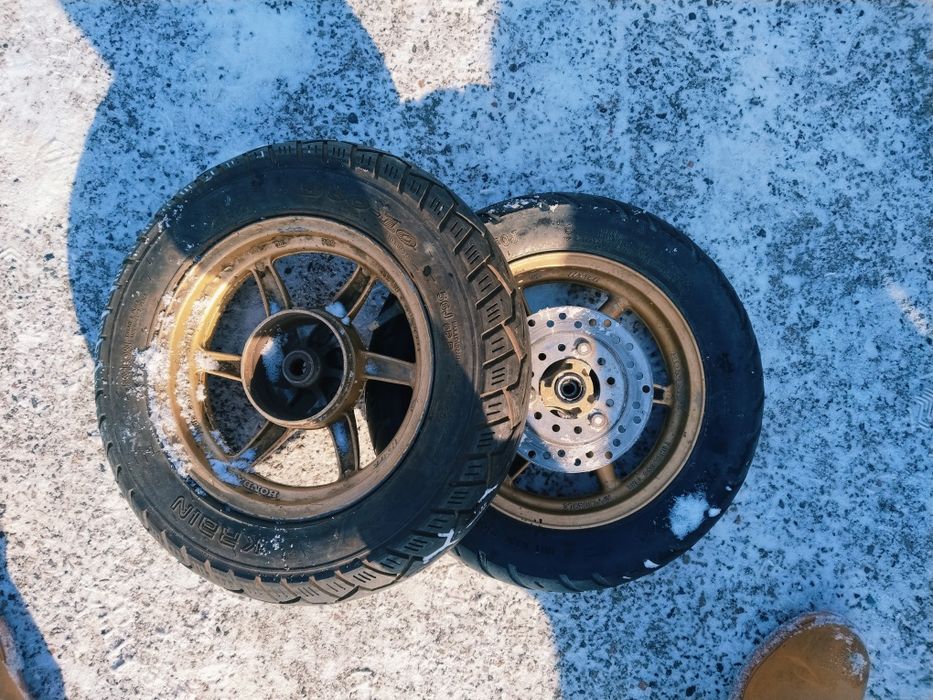 Продам диски от honda dio 35zx