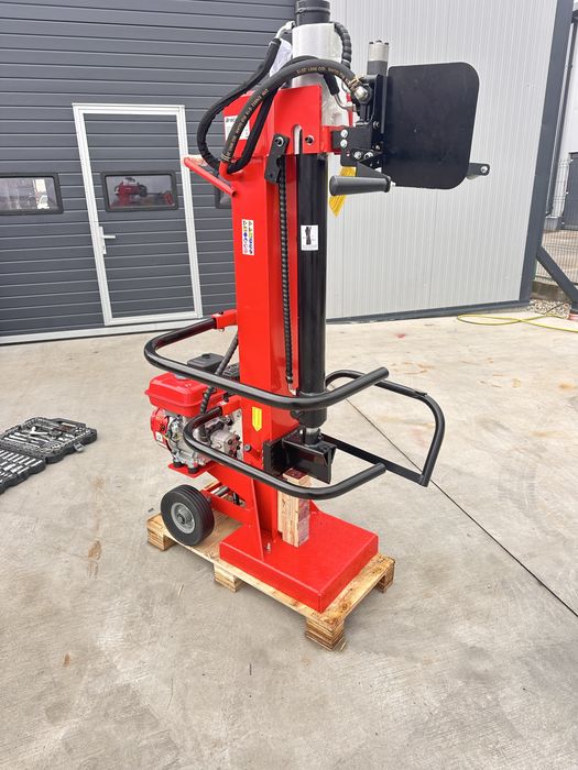 Despicator lemn benzina , spargator lemn 14 tone