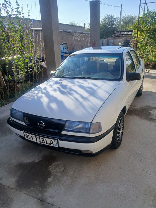 Opel vektra sotiladi