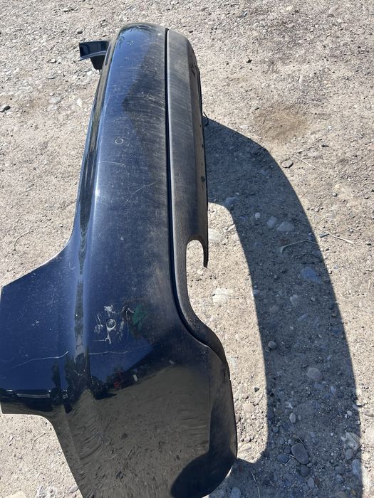 Bara spate a4b8 sedan cu senzori parcare