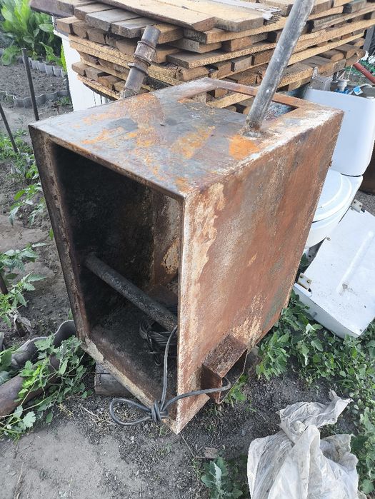Продам печку . Котел