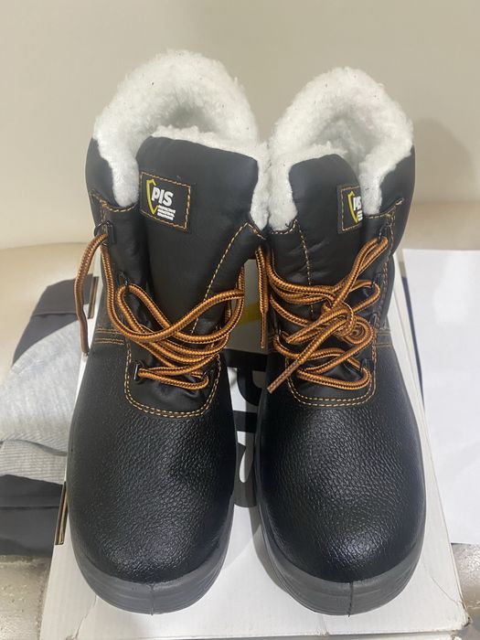 Зимние рабочие ботинки