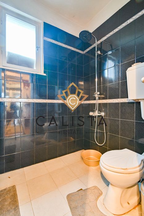 Дава се под наем Четиристаен апартамент в София, Оборище - 90 кв.м за 800 € - Снимка #13