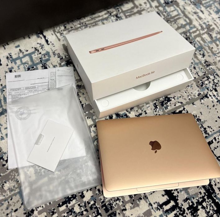 Ноутбук Macbook air 13