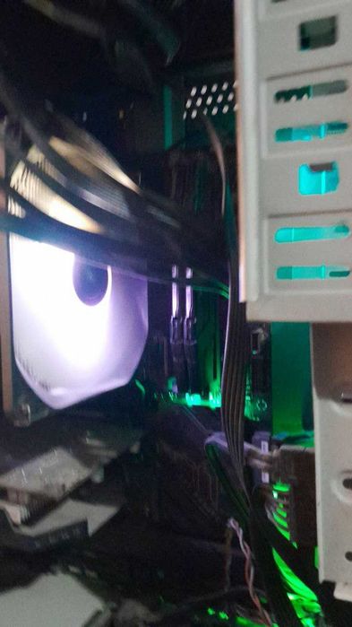 Kompyuter Intel Core i5 12400F /32/256 / TUF GAMING Z690-PLUS WIFI D4