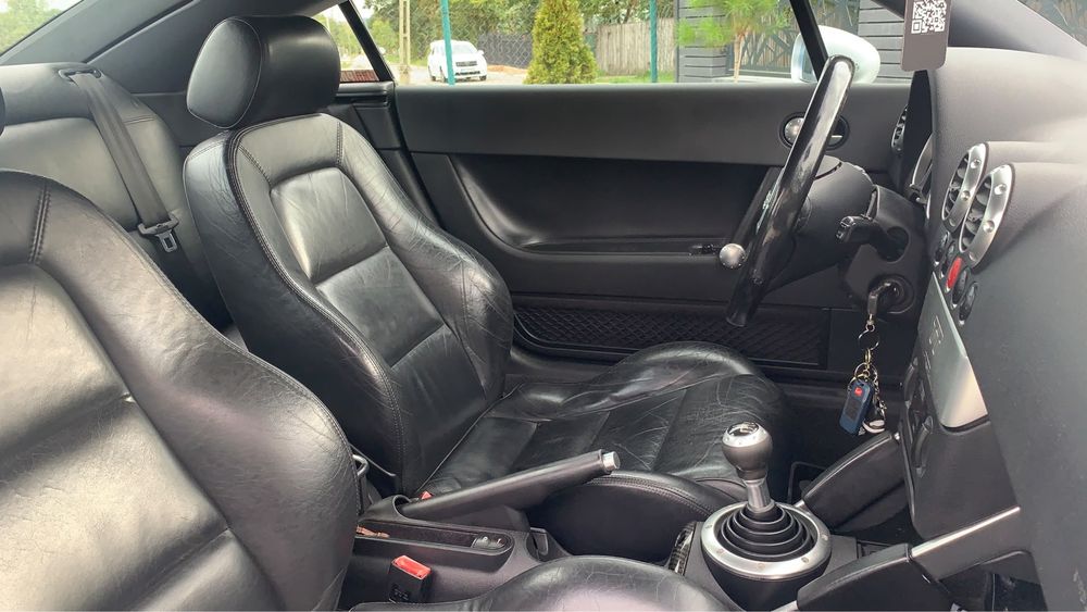 AUDI TT 1999 — imagine 2