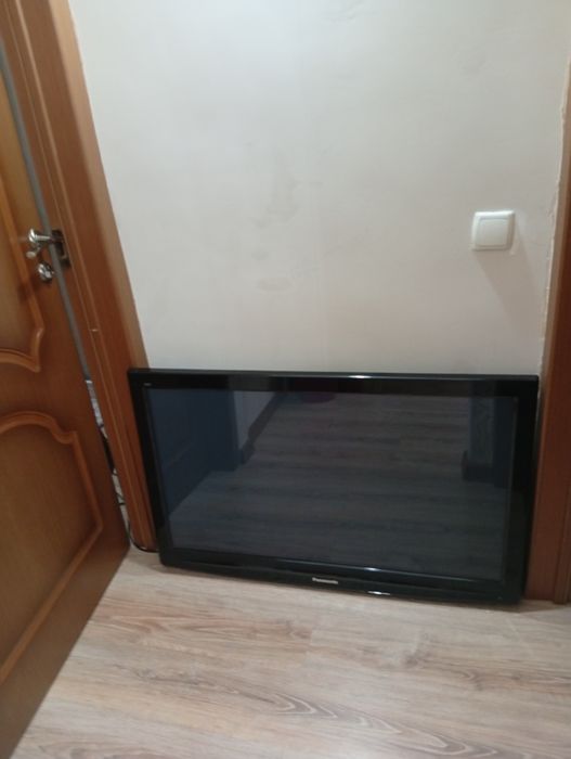 Продам телевизор