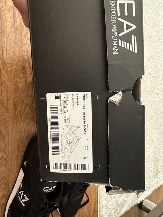 Оригинал кроссовки EA7